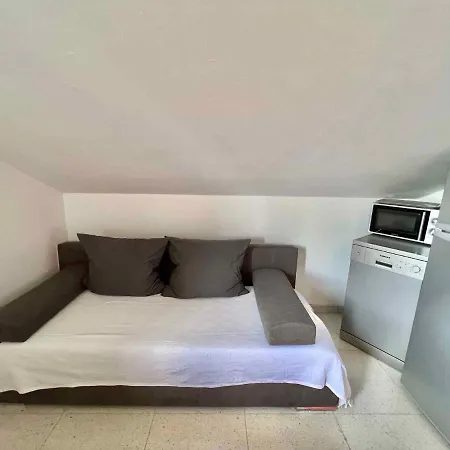 In 41596 Apartment